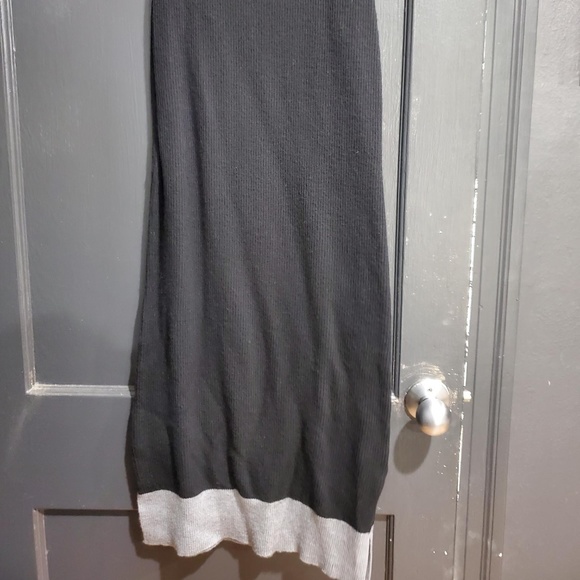 Athleta Sleeveless Maxi Dress - Size Medium - Picture 2 of 6